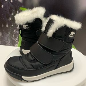 New!! Sorel Children’s Whitney ll Strap on Boot Size 8 & 10
